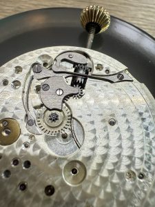 detail wijzerverzet mechanisme longines 18.89