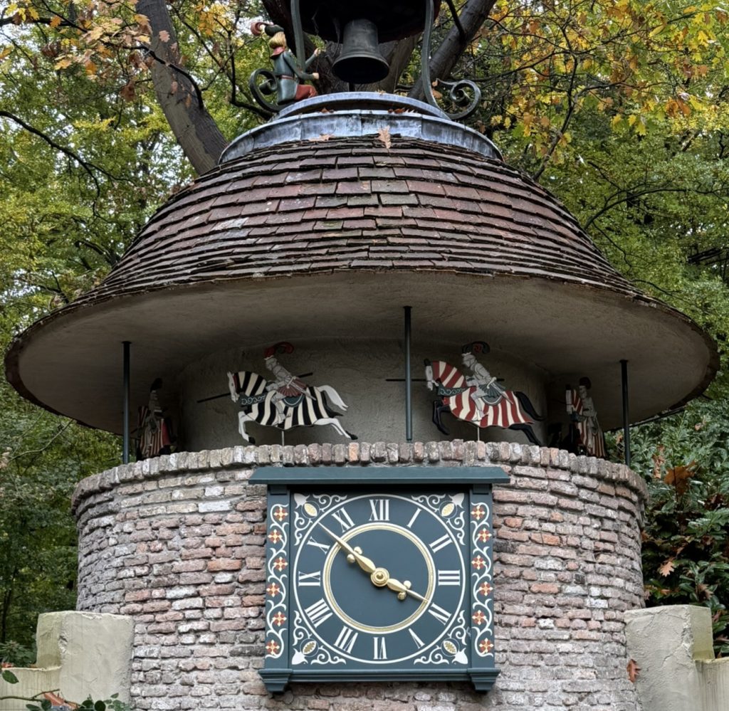 Magische klok in het Sprookjesbos