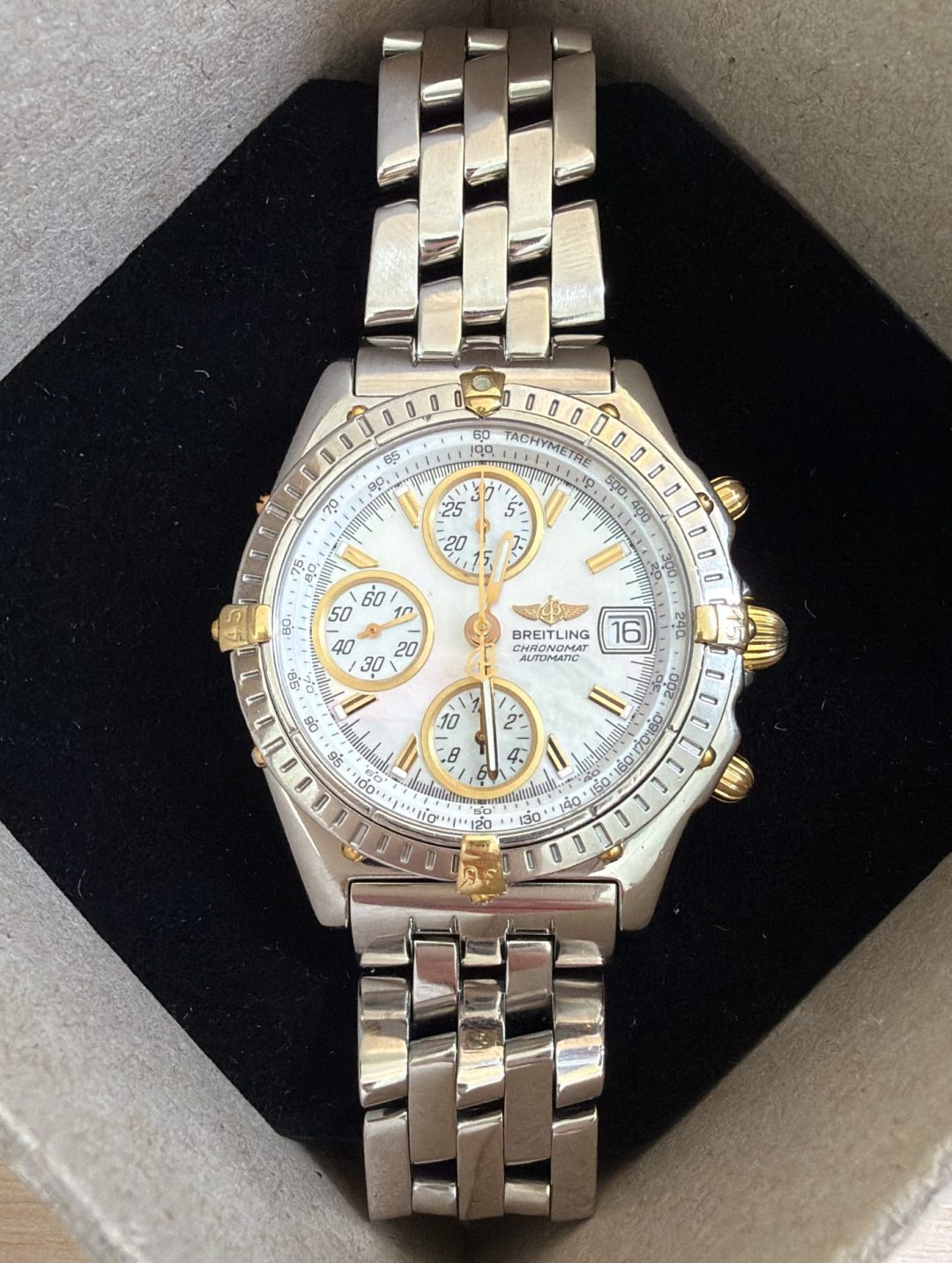 Breitling Chronomat B13050.1 – ETA 7750