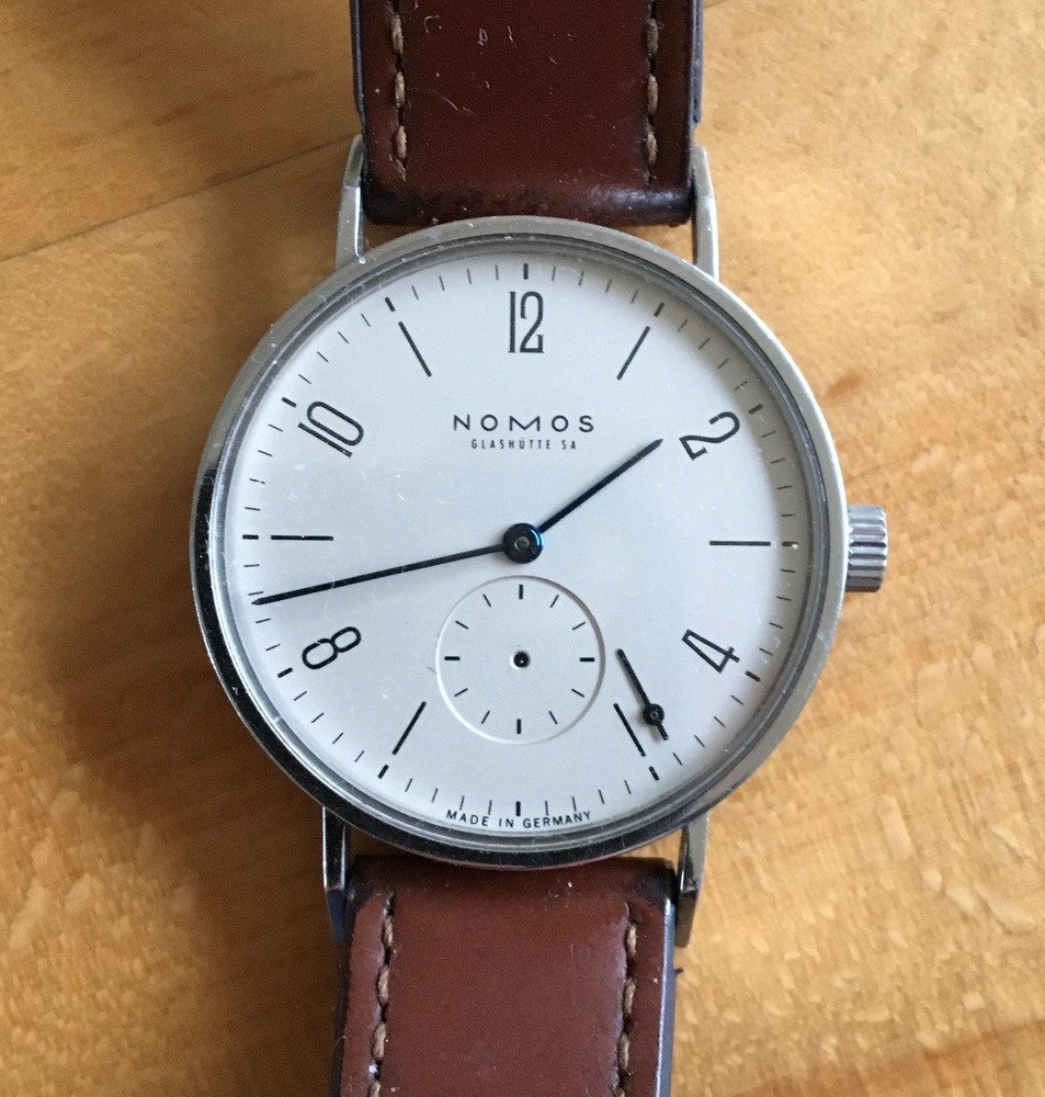 NOMOS Tangente